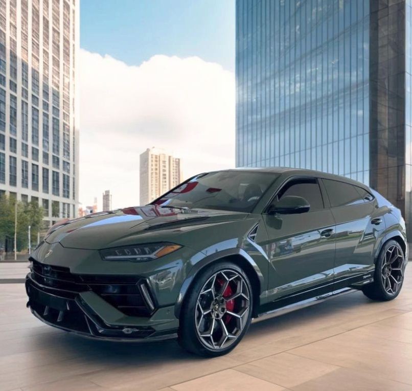 Urus Performante Executive PKG